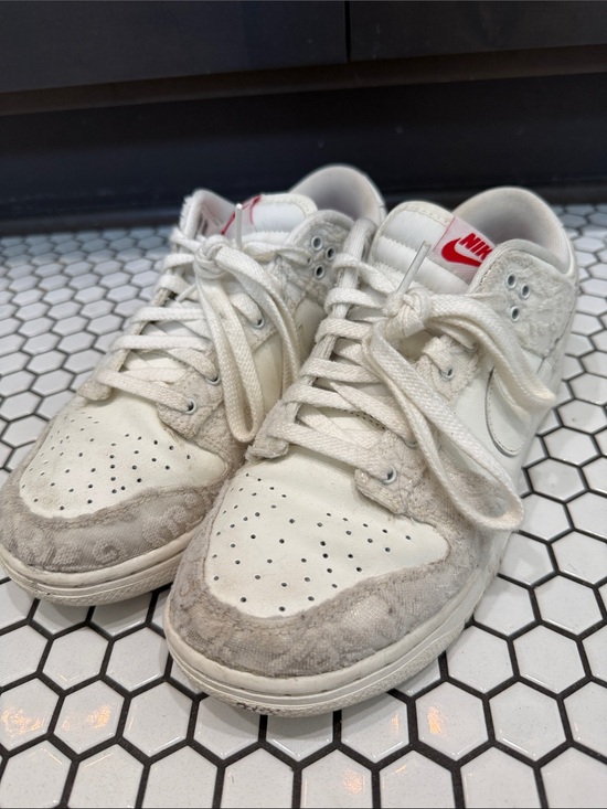Nike Shoes - Nike White and Light Gray flower lace sneakers 9
